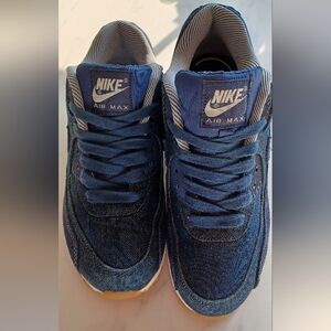 Nike Air Max Like New Denim 8.5